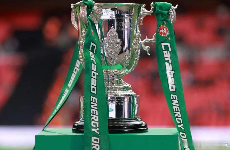 12月24日讯 英联杯1/4决赛，阿森纳在主场经过点球大战以9-8的总比分淘汰水