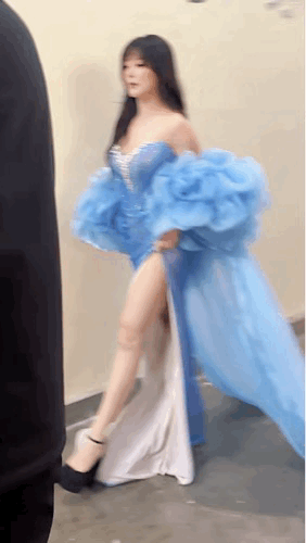 这就是健身的意义，女神赵奕欢真的好美！怎样穿搭知性又显身材?赵奕欢