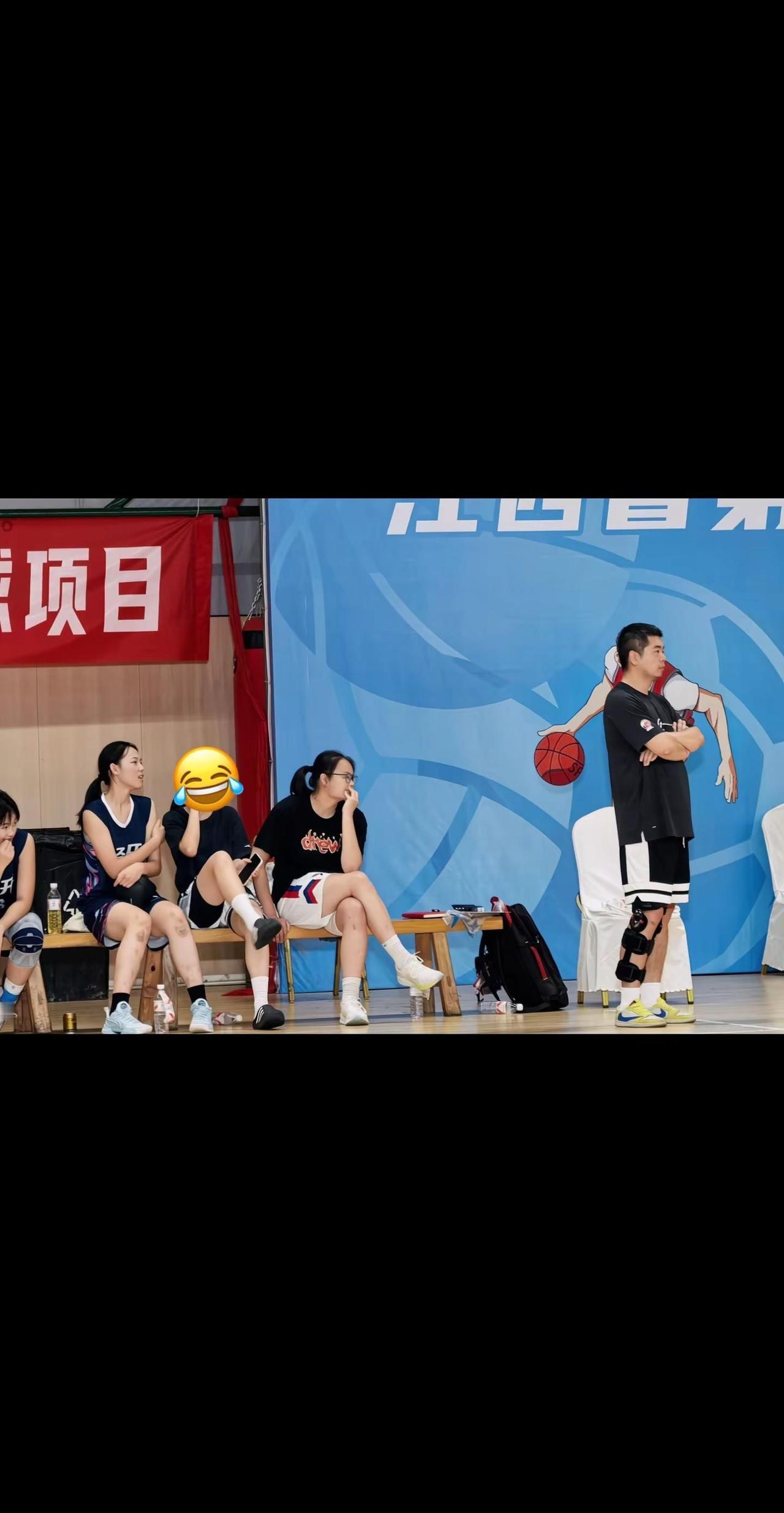 经开区的奇迹还在延续.u12的你们在训练营加油.不断进化争当正经教练.✊🏾团队