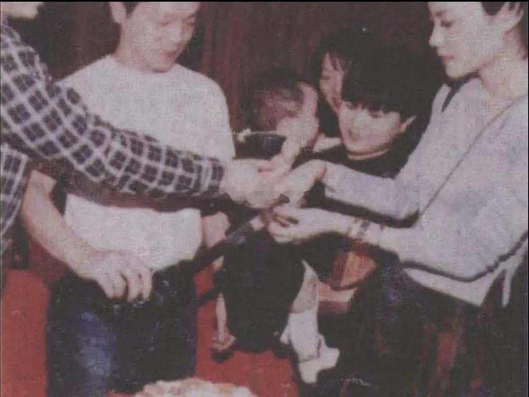 1997年 窦靖童百日宴 窦唯 王菲 