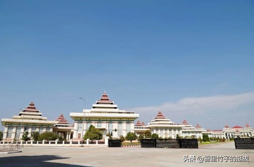 缅甸议会表示将于 3 月 30 日启动选举新总统的程序。
路透社 3 月 20 