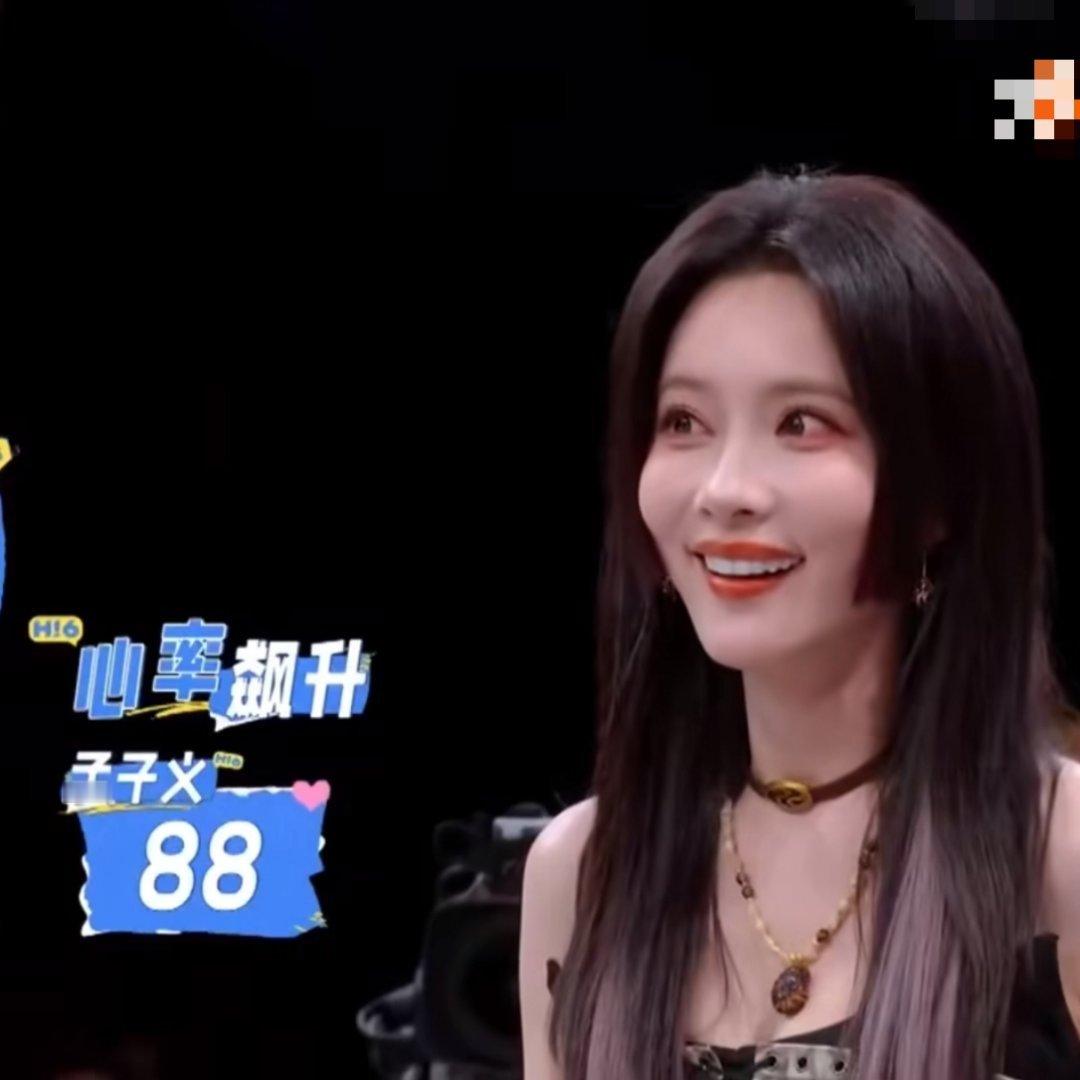 曾舜晞说孟子义拍戏动过真感情 在综艺节目的心率游戏里，曾舜晞对老友孟子义追问拍戏