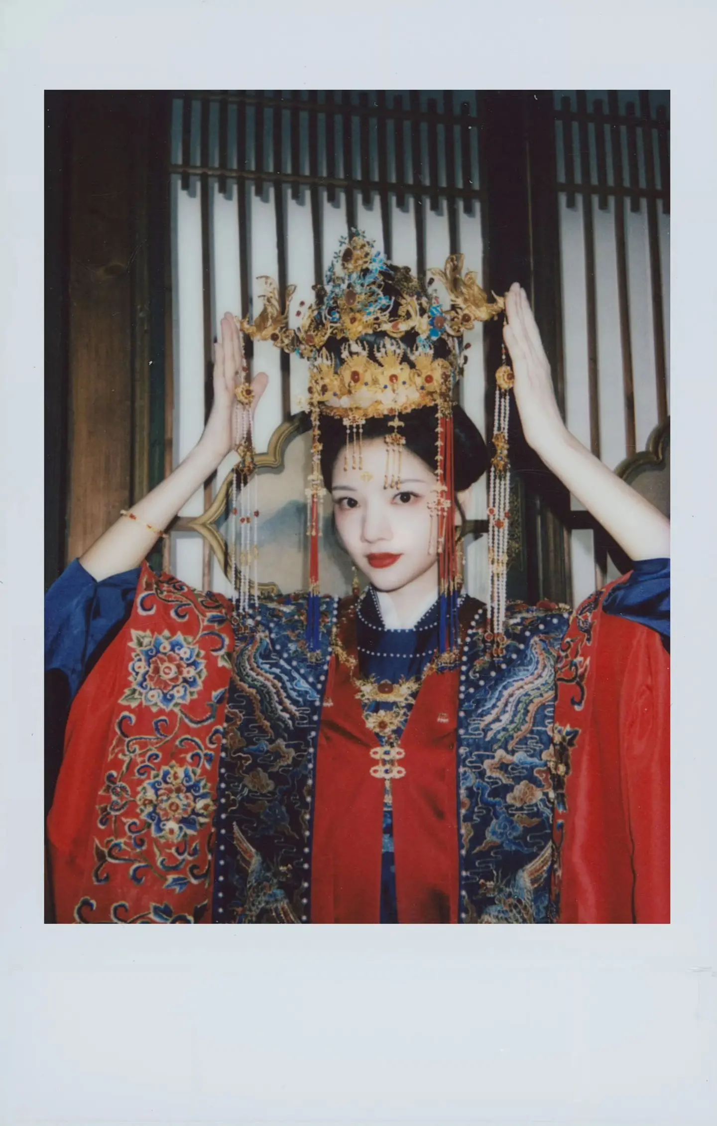 任敏 良陈美锦 顾锦朝 妆造 凤冠霞帔