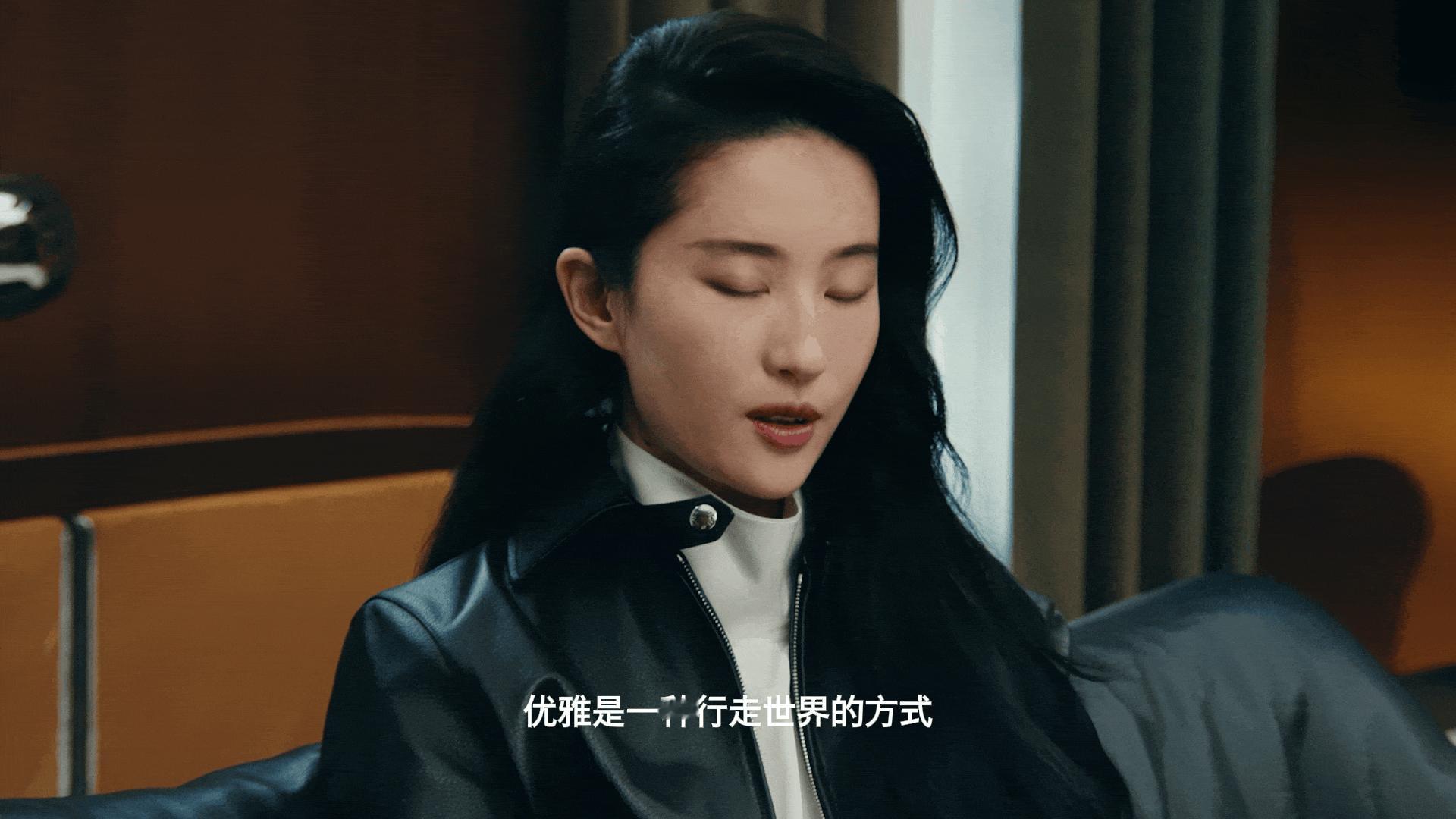 刘亦菲LVMonogram大片 刘亦菲在光影之中分享与经典单品相伴的温柔时光，将