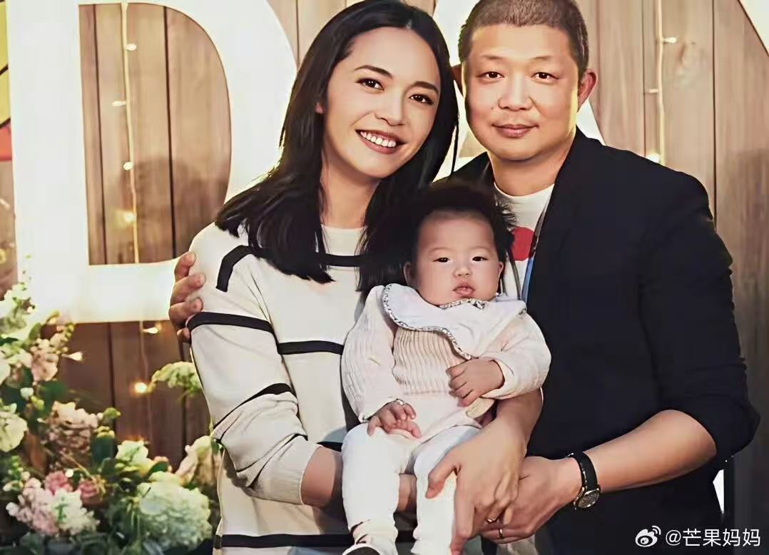 姚晨前前夫是洪世贤姚晨前前夫是凌潇肃啊！姚晨曹郁离婚了，才知道前前夫是洪世贤（凌