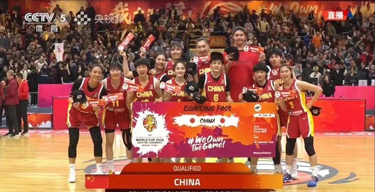 昨晚中国女篮 84 比 74 险胜捷克，提前锁定世界杯正赛资格。主帅宫鲁鸣赛后却