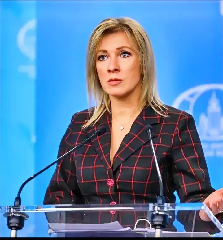 12月4日报道，俄罗斯外交部发言人扎哈罗娃表示，日本近期围绕台湾问题发表的好战言