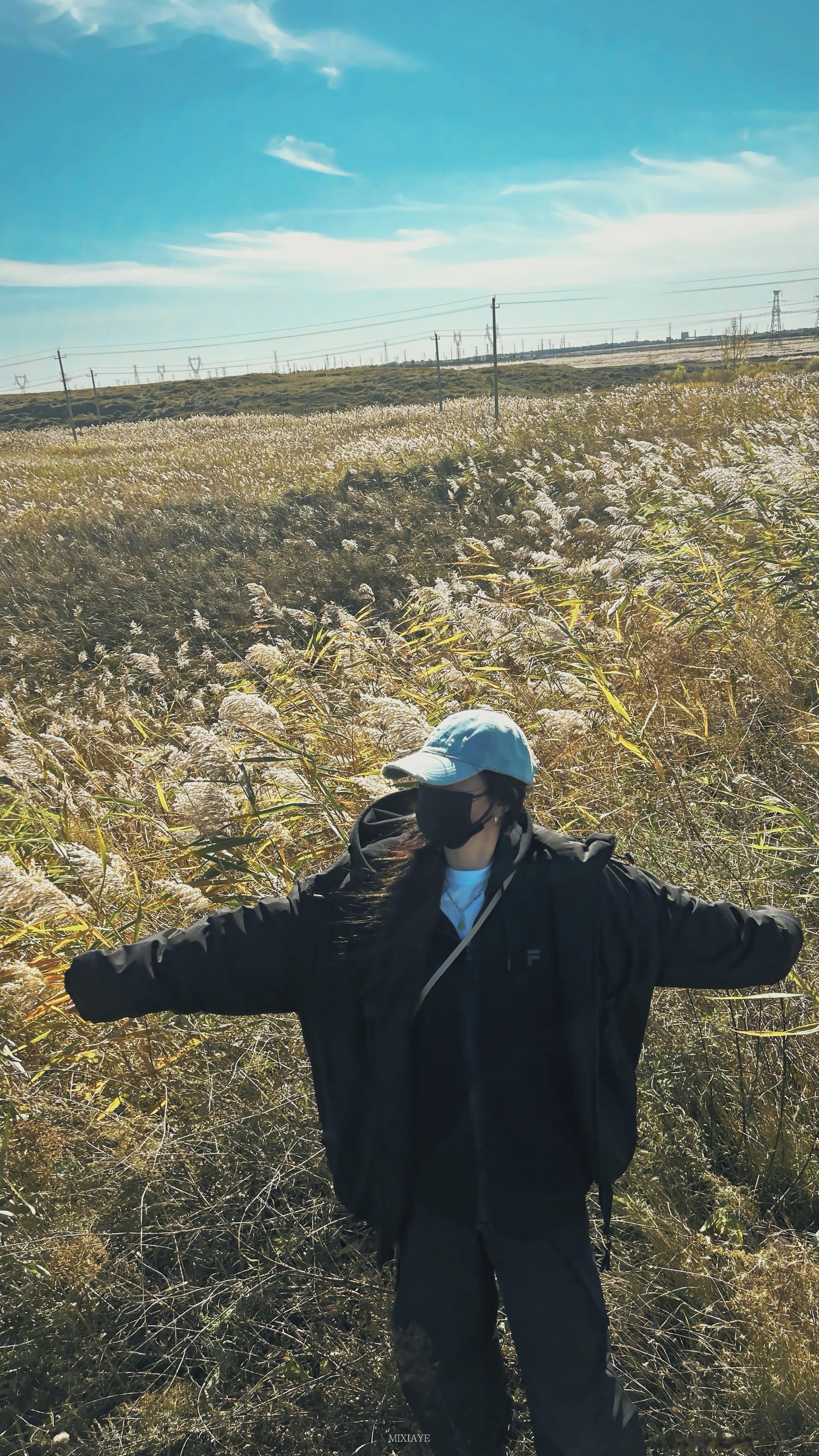 时间来到12月了，祝愿我们在25年的最后一个月里，心想事成、平安顺遂的