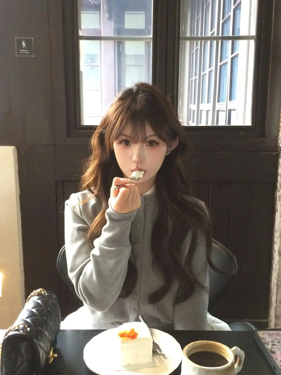 已经25年了何必执着于22年的人 分享照片 少女感 氛围感 甜系女孩