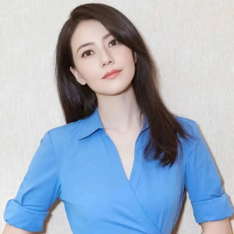 我心中的顶级美女是刘亦菲、高圆圆、朱琳。

刘亦菲是骨相美美女，高圆圆是很多人心