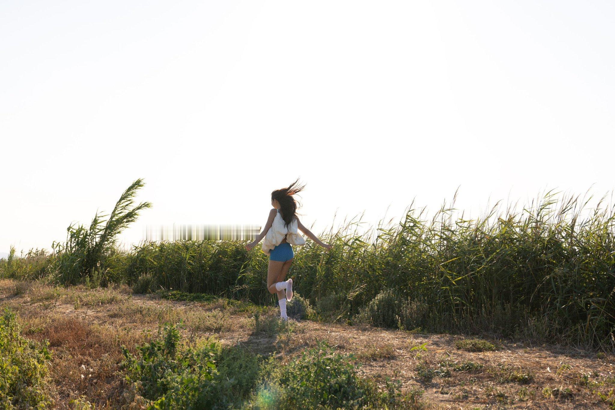 JENNIE "Less than a Lover"07. 24 1 PM KS
