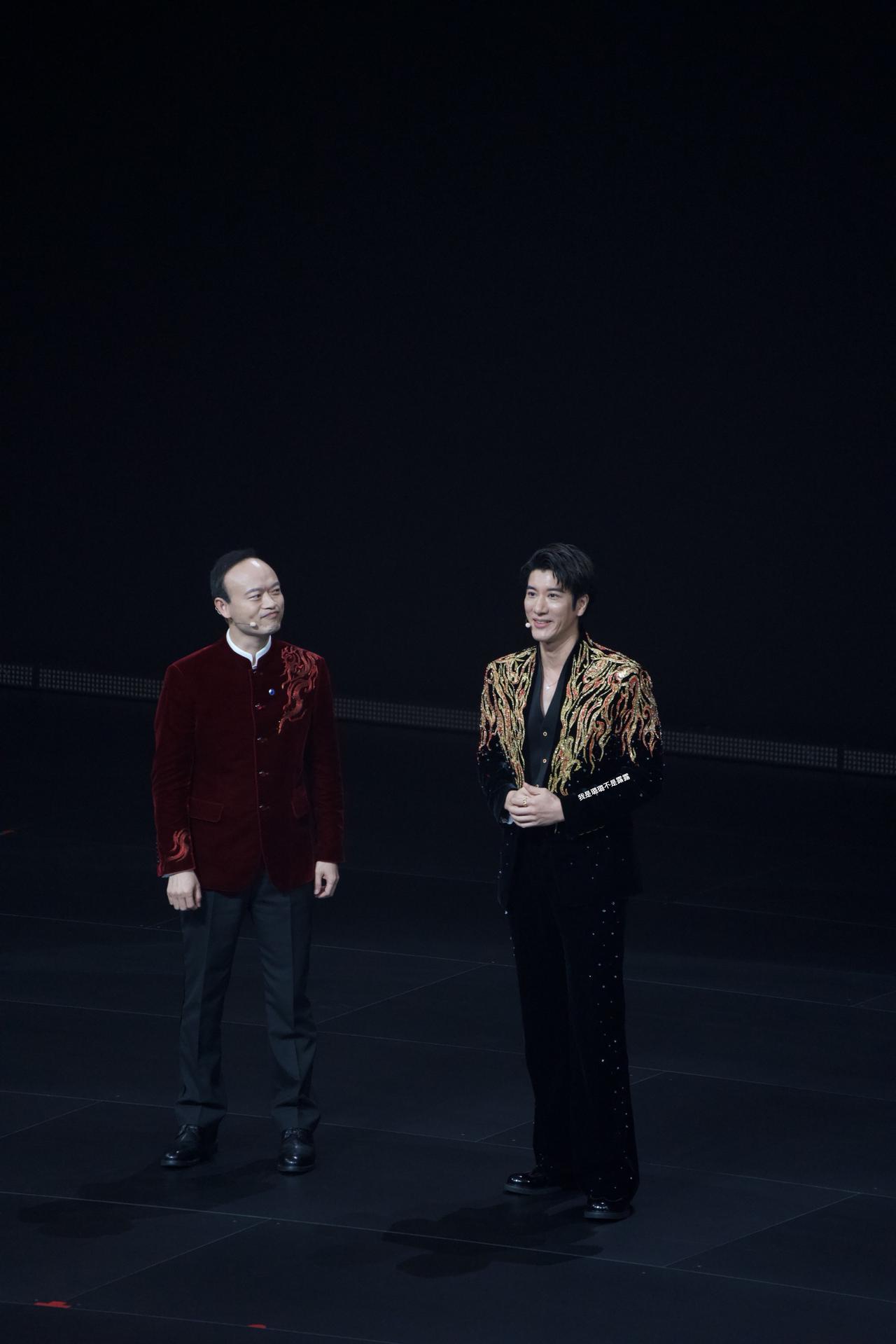 巨星实力共鸣，王力宏亲选腾势N9闪充版尽显旗舰风范
谁能想到，品牌代言人直接化身