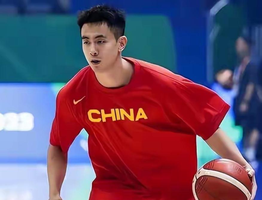 组织功底尚存，赵继伟近期状态显露疲态
 
赵继伟作为国内顶尖后卫，他的传球视野与