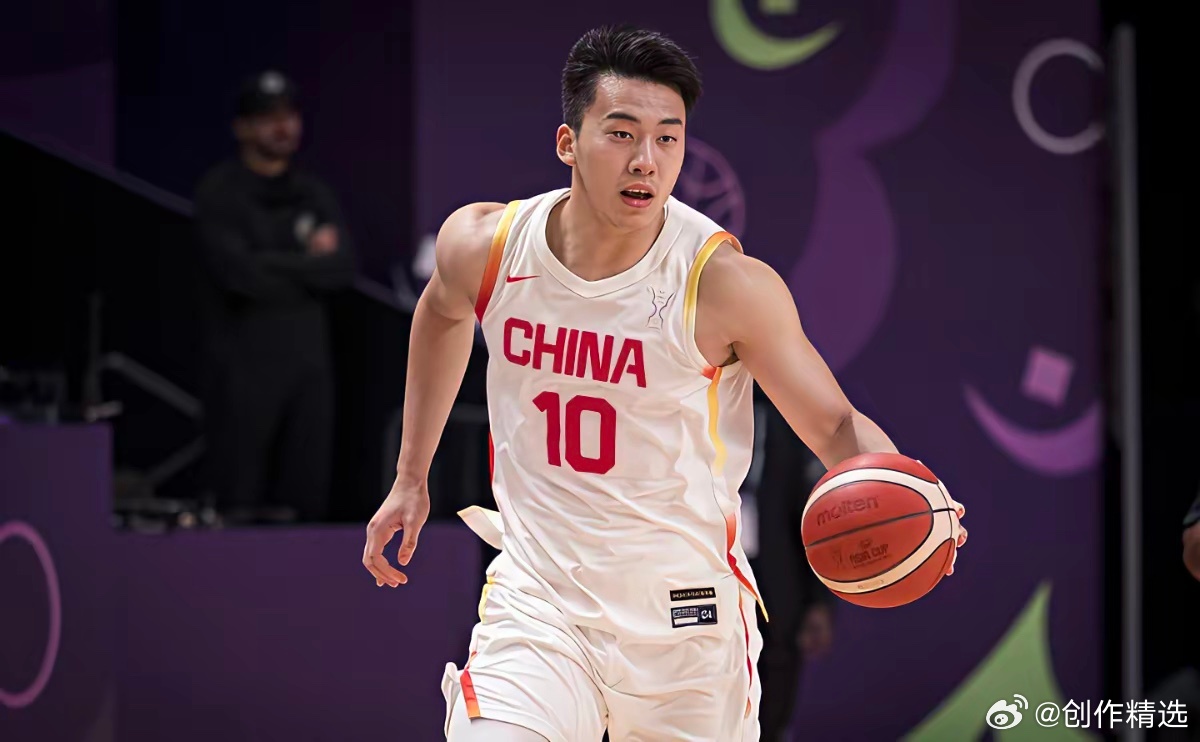 创作精选小窝  王俊杰真是自易建联之后，中国男篮大前锋位置的答案，身体天赋不及易