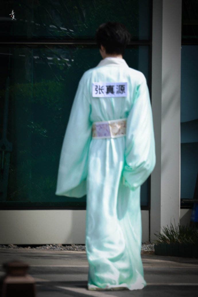 张真源青衣古装 古风小生张真源 张真源青衣古装，古风小生张真再次上线，这一次是漂