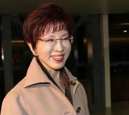 洪秀柱来到北京履职了！

主要职务是：中华青雁和平教育基金会董事长（现任，核心职