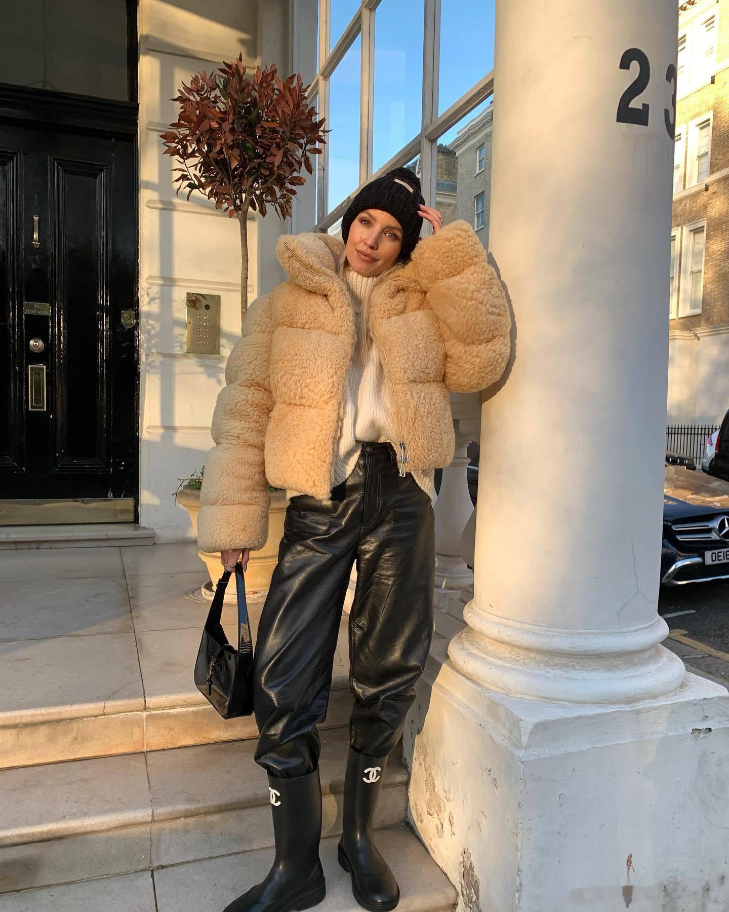 Leonie 毛绒绒的冬天❄#Ins# ​​​