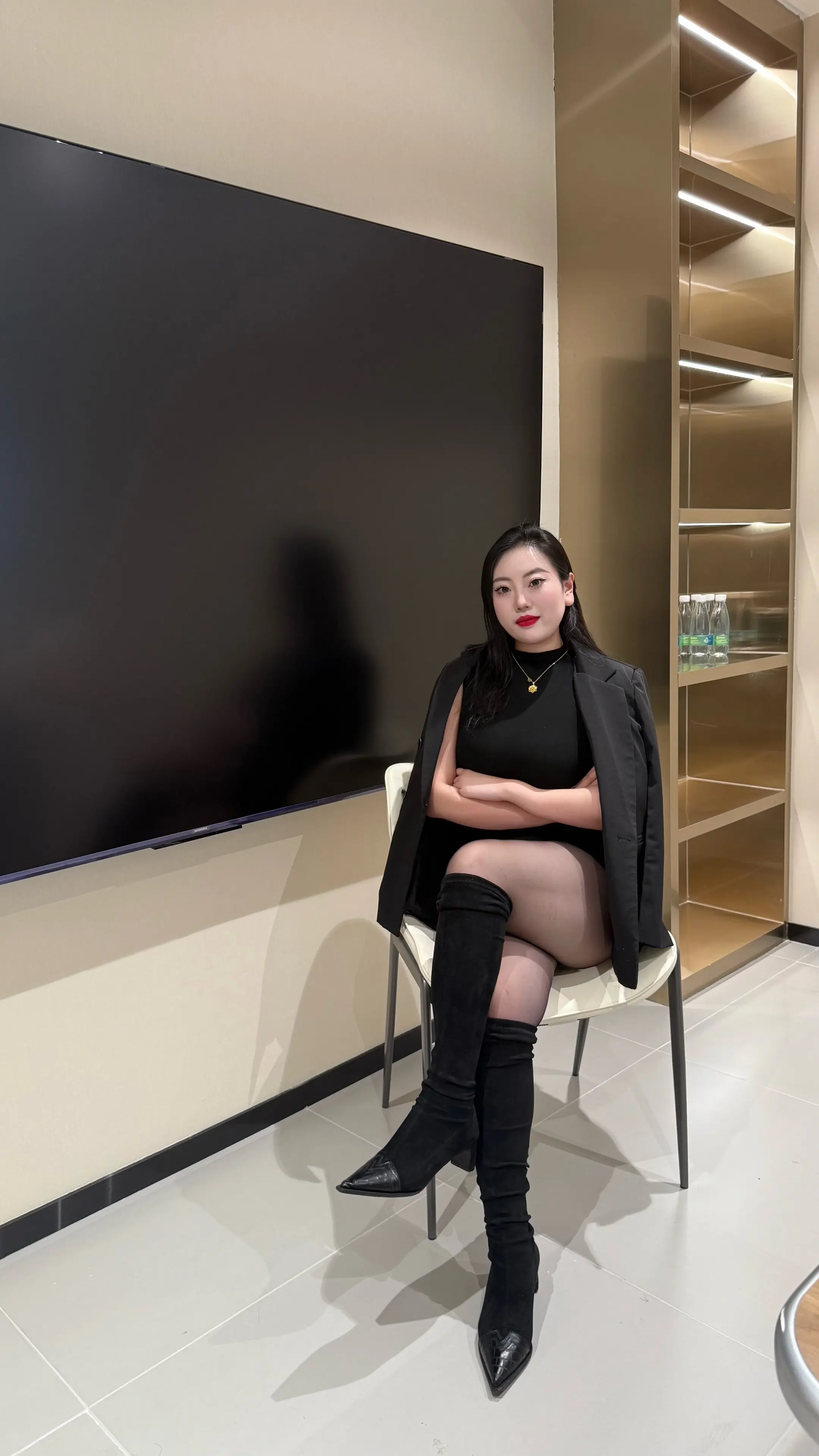 人往前走   苦才会退