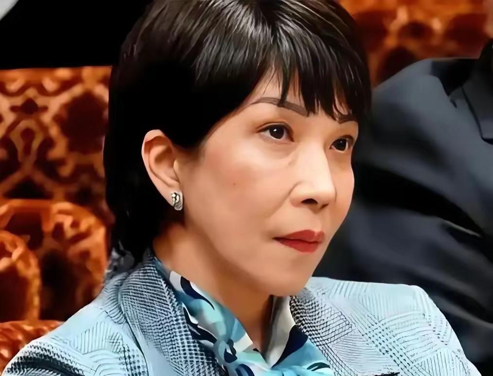 中国对日本，既不学美国，也不学俄罗斯，更不学以色列，明目张胆的开战，中国不开枪炮