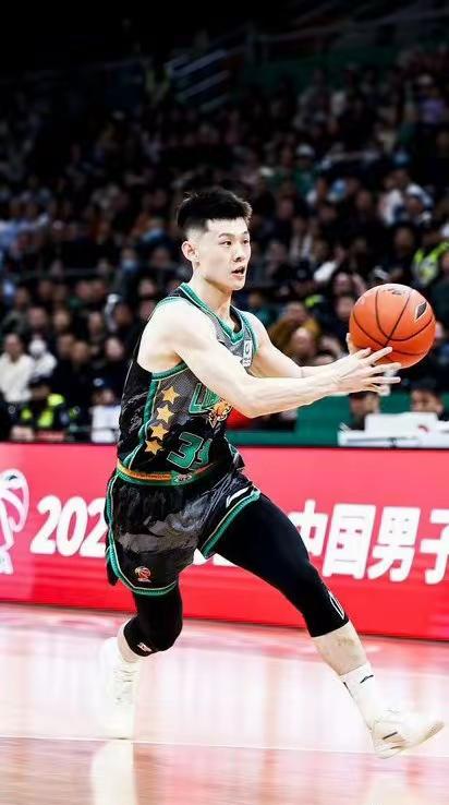 山东男篮全运会资格赛豪取两连胜！
小组出线形势一片大好！
山东男篮A组对手实力强