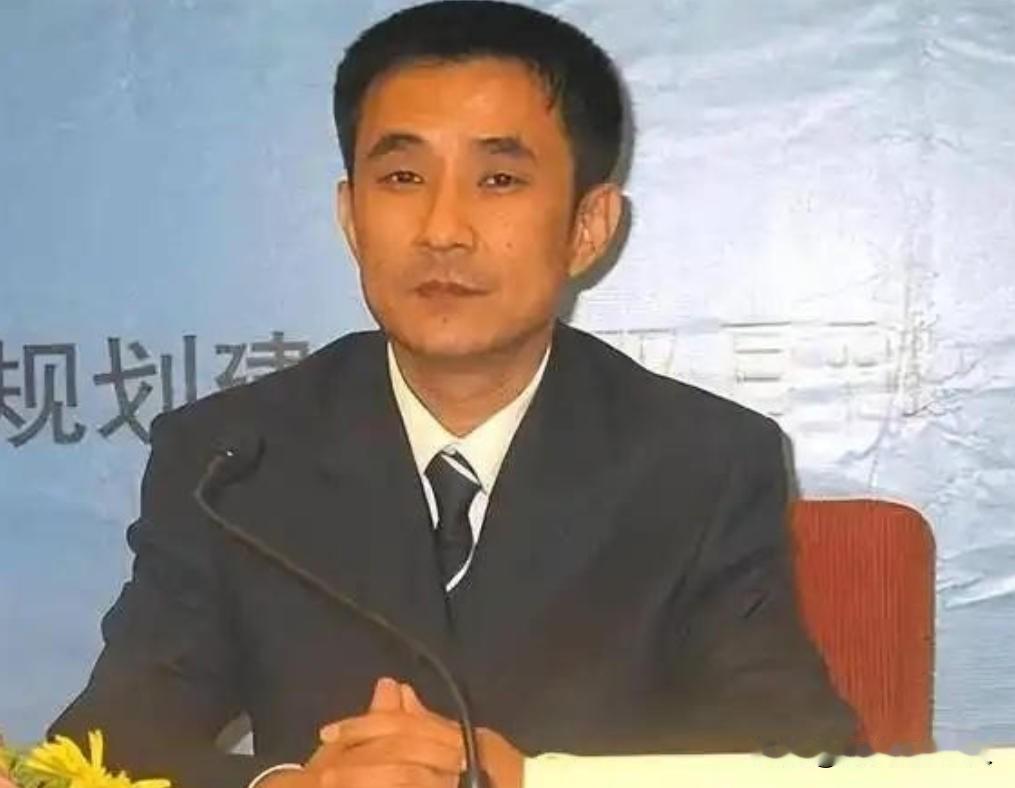 1999年，江西一位年轻人卖掉了加油站，用钱在北京郊区买了600亩地，赚了50多