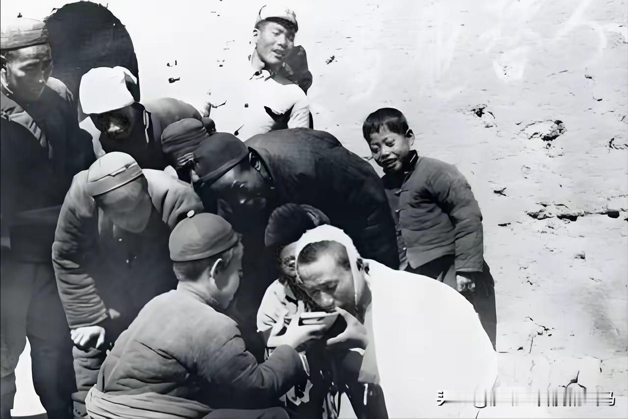 1940年，21岁的八路军团政委蔡永，被日军追赶，18岁姑娘郭瑞兰为救他，假扮他