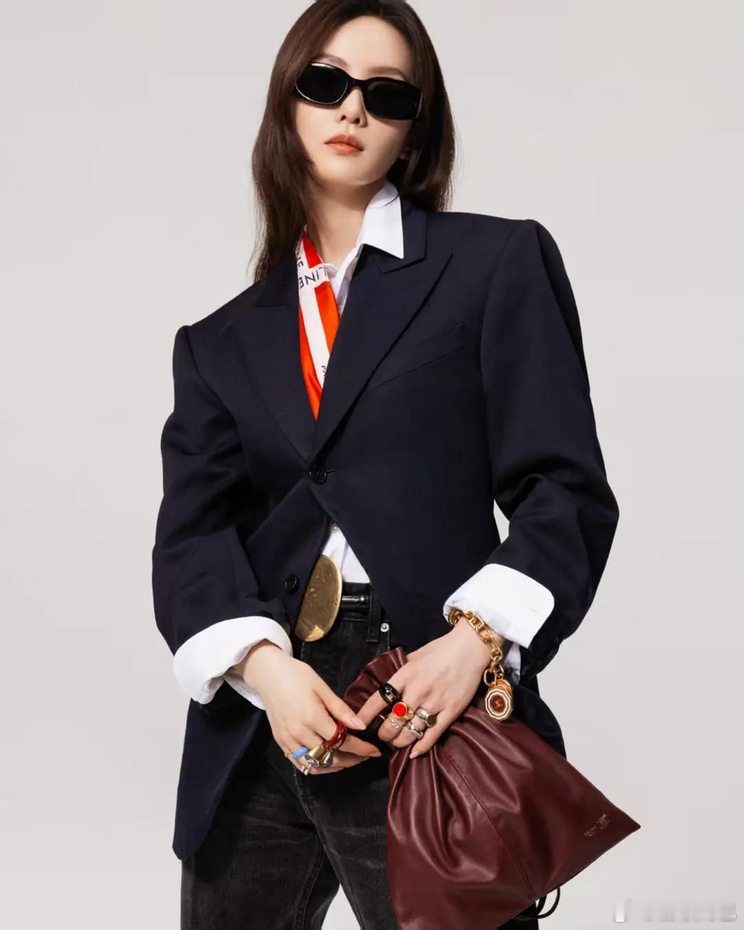 26年85花第一支CNY是刘诗诗CELINE 的CNY广告 