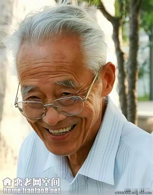 恋老（系列之十一）
“老有所养，老有所依，老有所乐”，这真切彰显了社会主义国家的