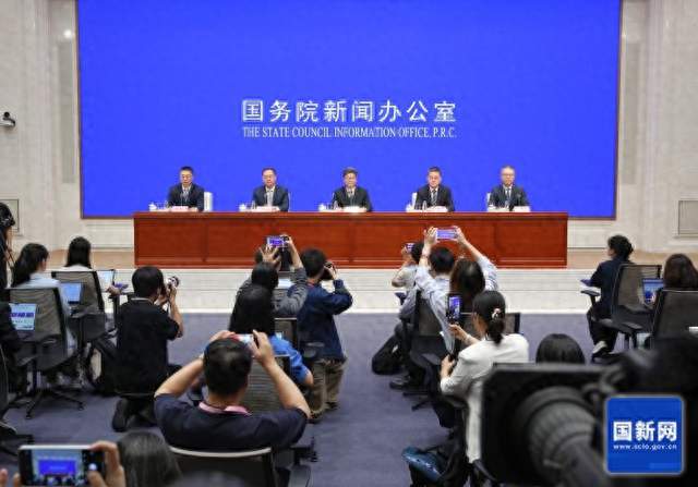 机顶盒要成历史了，广电定新规，为什么说这一天太晚