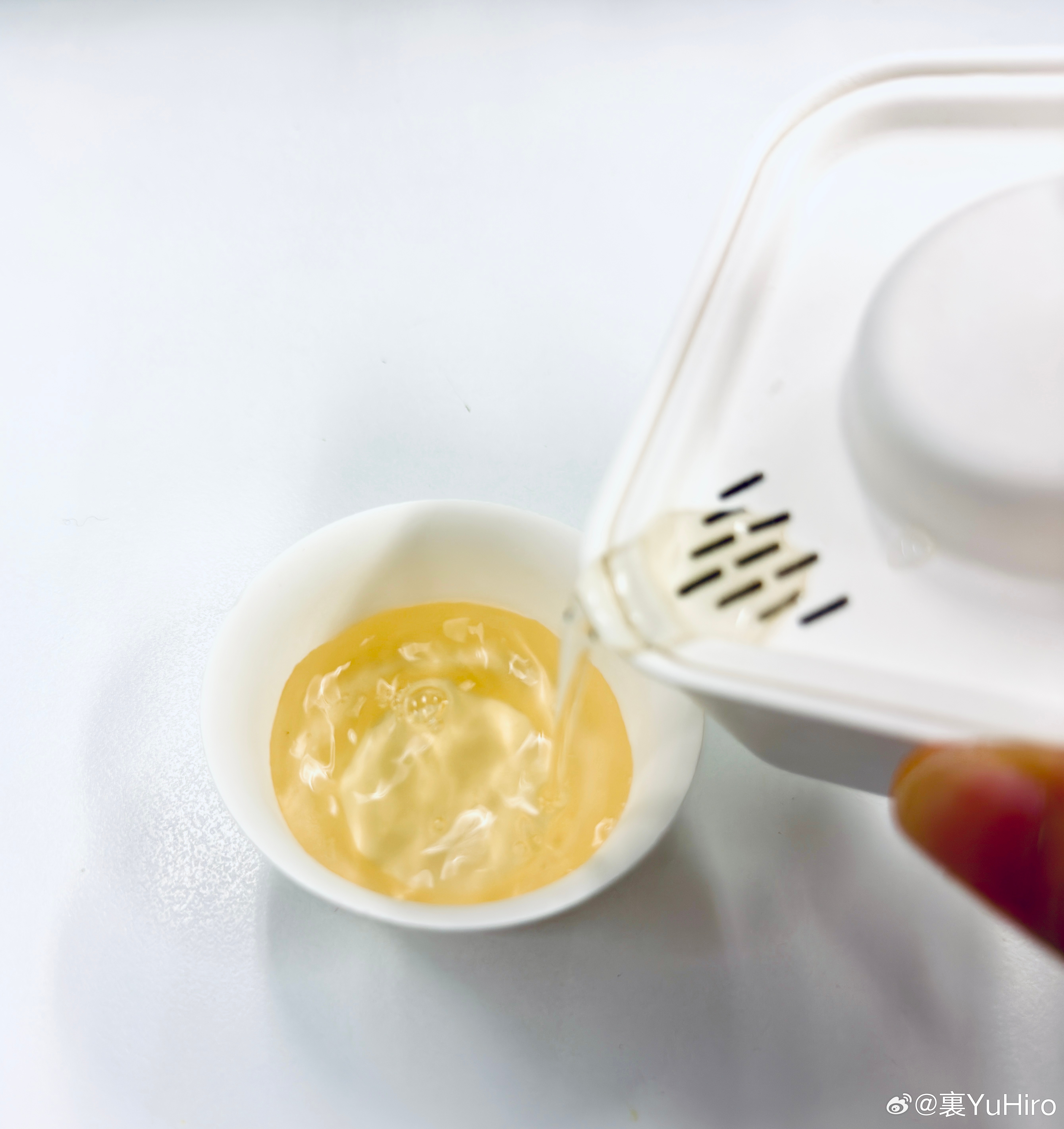 也是在办公室喝上盖碗茶了（装一下 ​​​