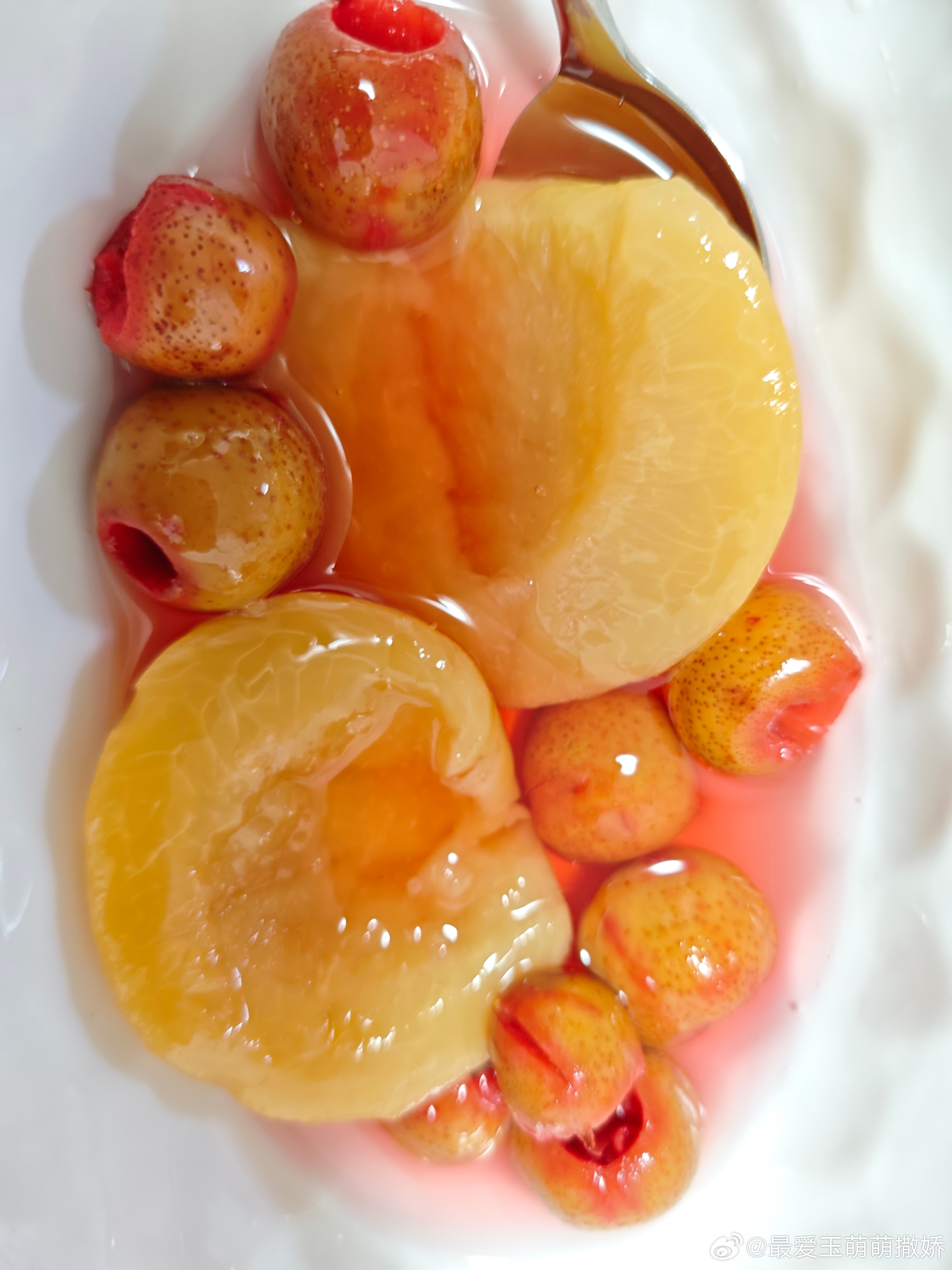 生活手记当爱意渐渐消散，婚姻便只剩疲惫与煎熬。曾经的心动与依赖慢慢褪去，只剩下日