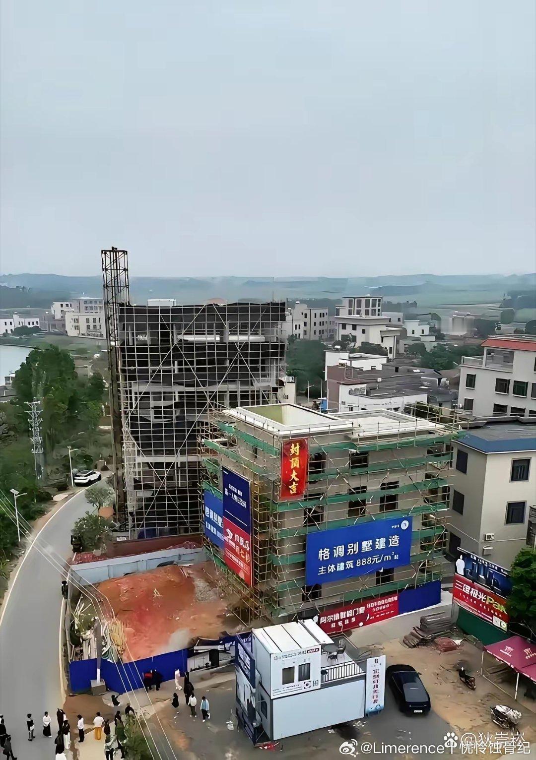 终于懂了，为‏啥⁠﻿全红婵哥哥不让网友⁠⁠说他们家建别‎⁠墅﻿‏‎。等房子封顶才