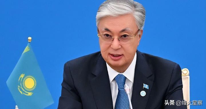 托卡耶夫隐忍7年，趁着普京无力东顾，一举挖掉了国内亲俄派的根。
 
2026年7