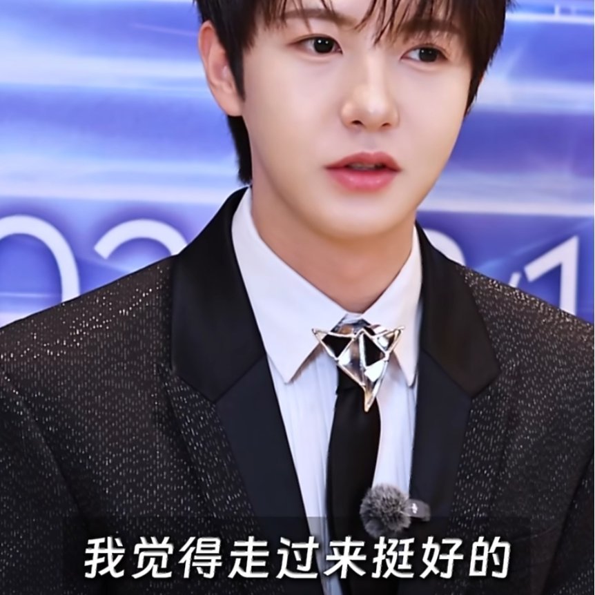 “不想打扰当时的我自己”黄仁俊的思维真的总是让我恍然大好几次悟 ​​​