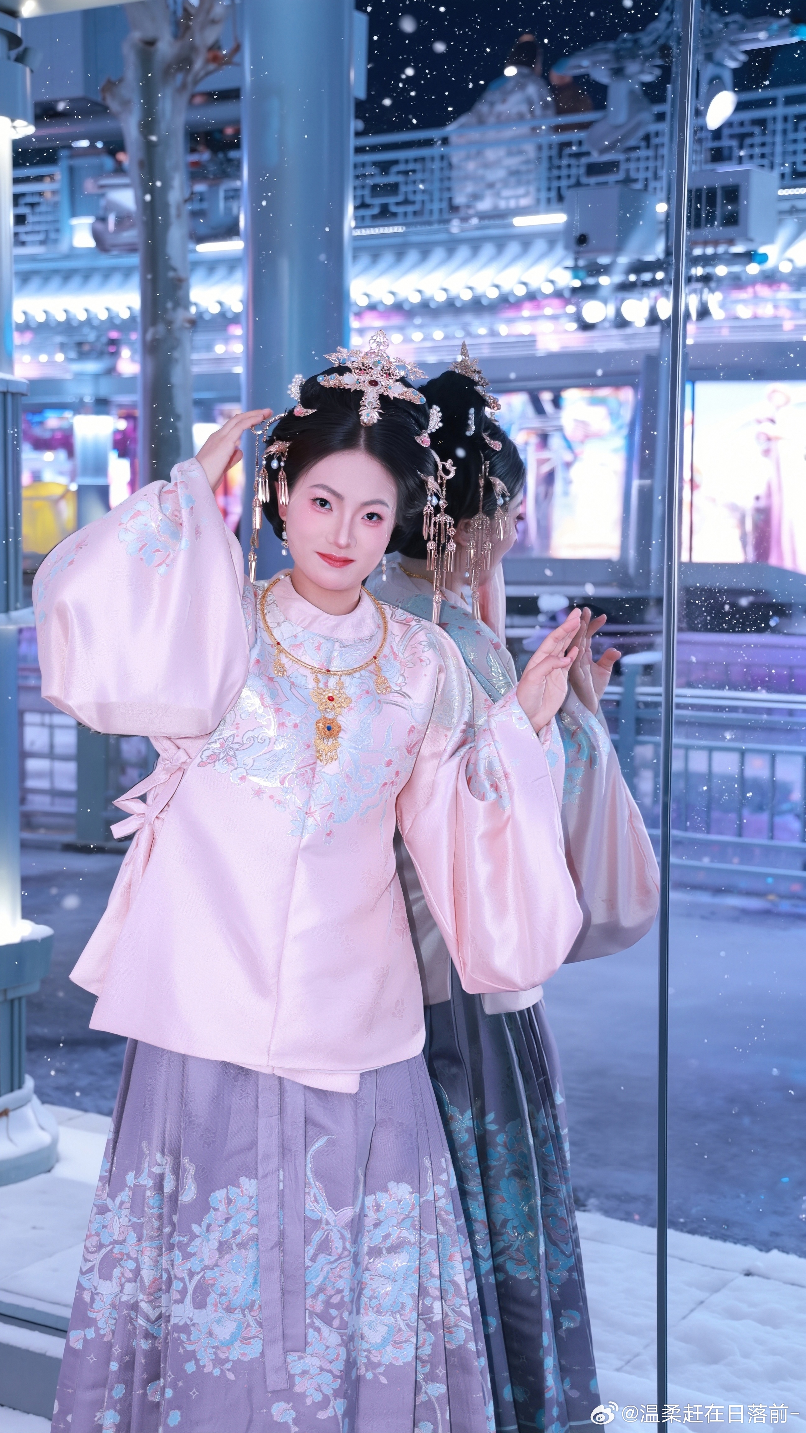 风华正茂 当然要落落大方 