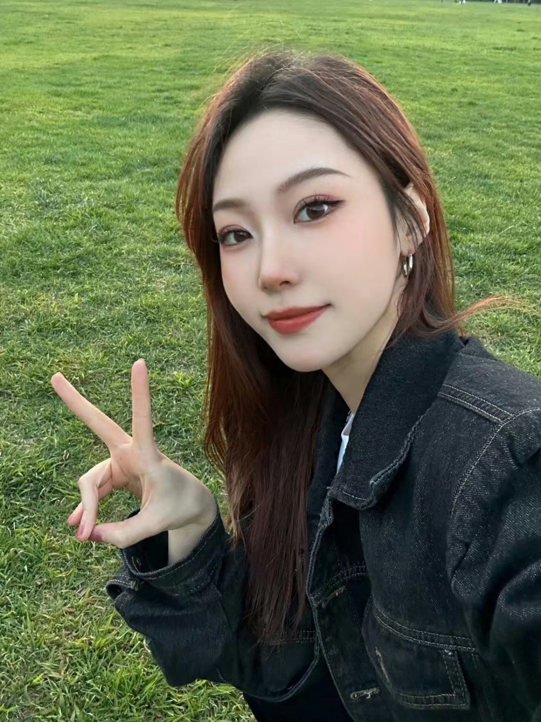 遛狗日常🤍空闲的时间都在陪🐶干女儿解锁一天铲屎官身份🆔修🐶的爱永远真诚热