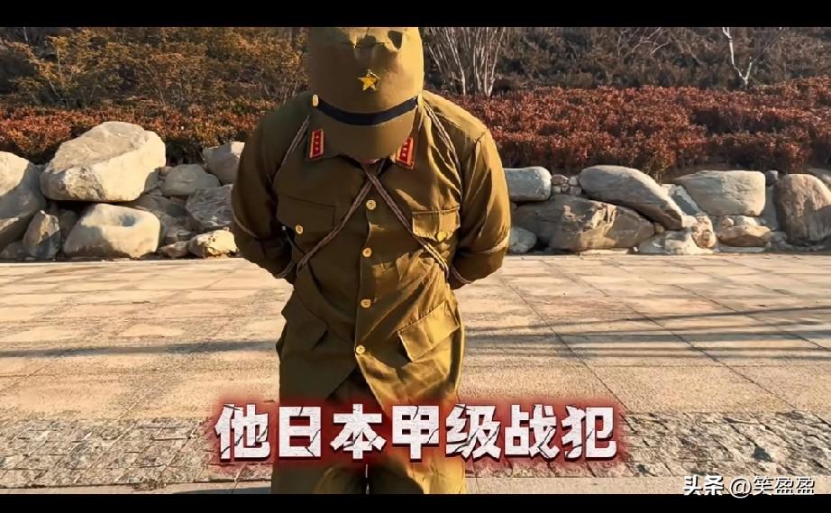 他是日本甲级战犯永野修身
1932年他策划128事变，炮轰上海闸北，屠我同胞，毁