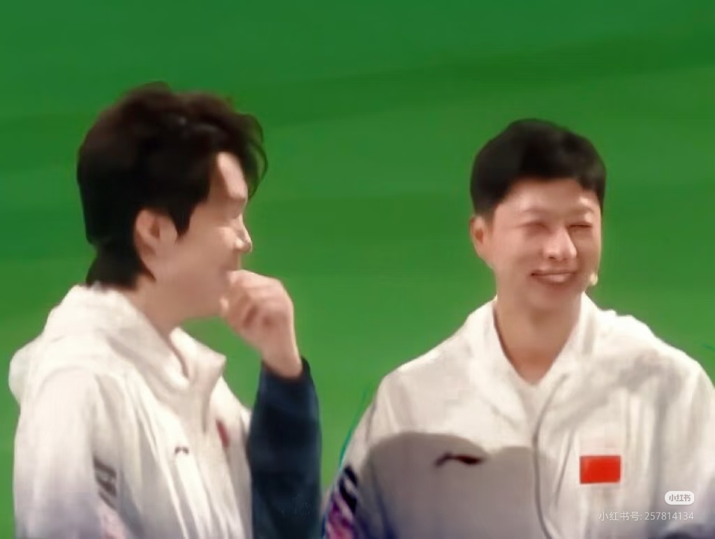 10108只要看着姐姐就很开心 