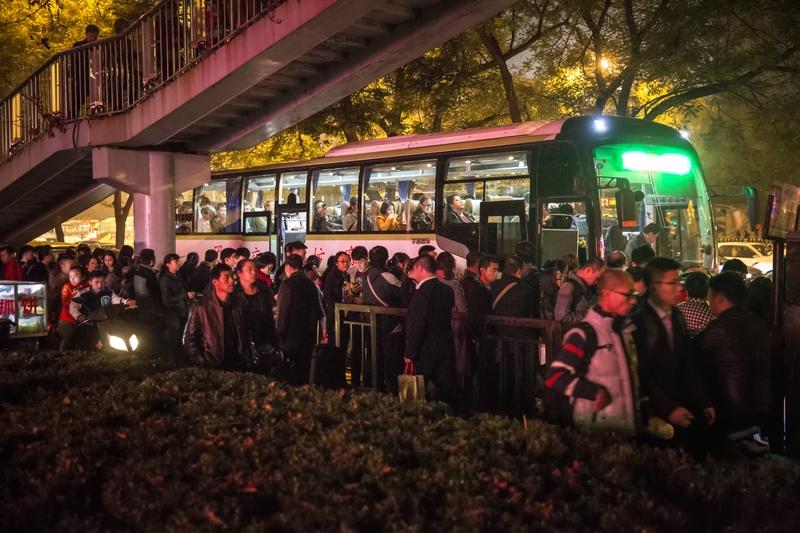 来北京年了，渡过了三个冬天，
感觉今年的北京冬天不冷。
   是这样的，换了新单