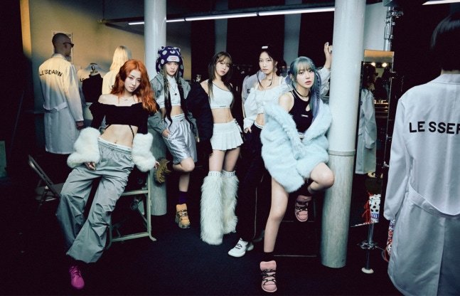 【starnews】据Spotify于21日公布的数据，LE SSERAFIM迷