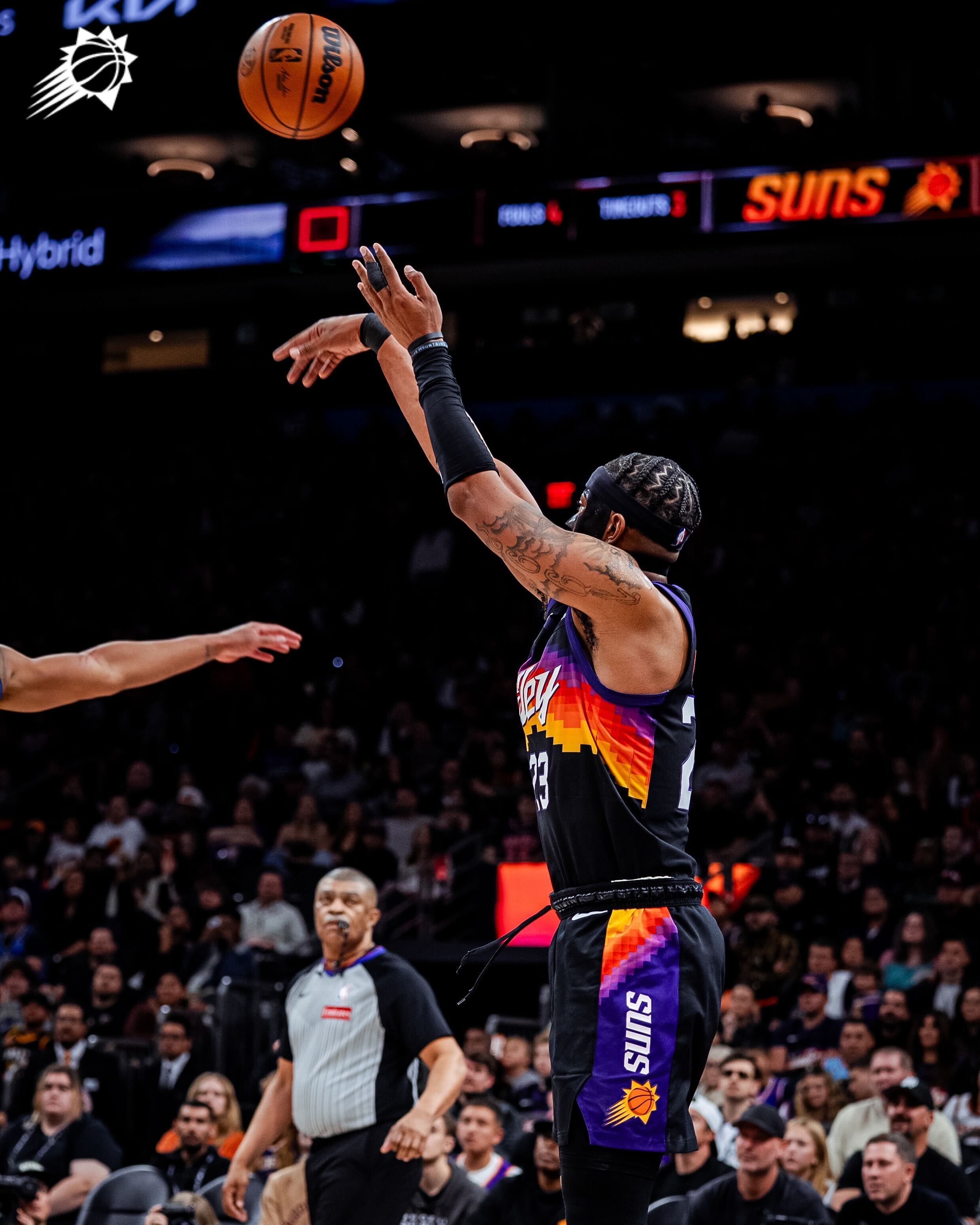 古德温第三节压哨命中后，个人数据已经来的了14分6篮板2抢断！！菲尼克斯太阳 ｜