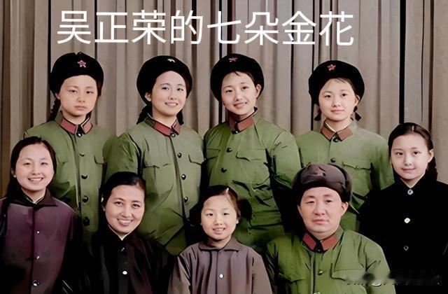 巾帼不让须眉，可以组成一个女子冲锋队了，七女承父业
人人皆英雄[赞][赞][赞]