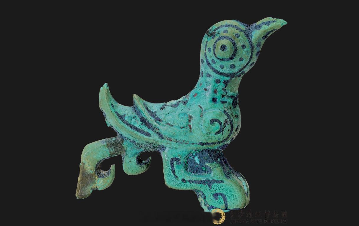 是时候去趟博物馆了文物代言人藏品欣赏每天认识一件文物青铜鸟---商周，现收藏于成