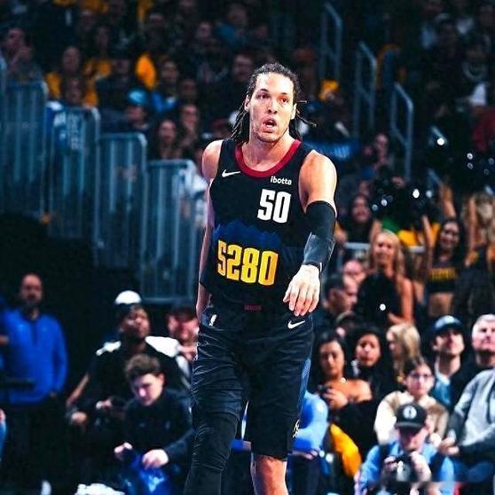 《掘金隐藏的MVP！约基奇下场球队也不崩盘，全靠他这一项能力》职场上最恐怖的事情