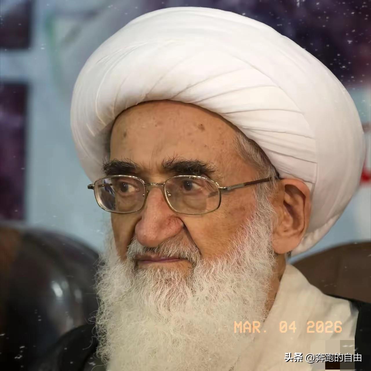 伊朗的终极追杀令来了！什叶派顶级宗教权威，向全球信众发出呼吁，让他们为伊朗最高领