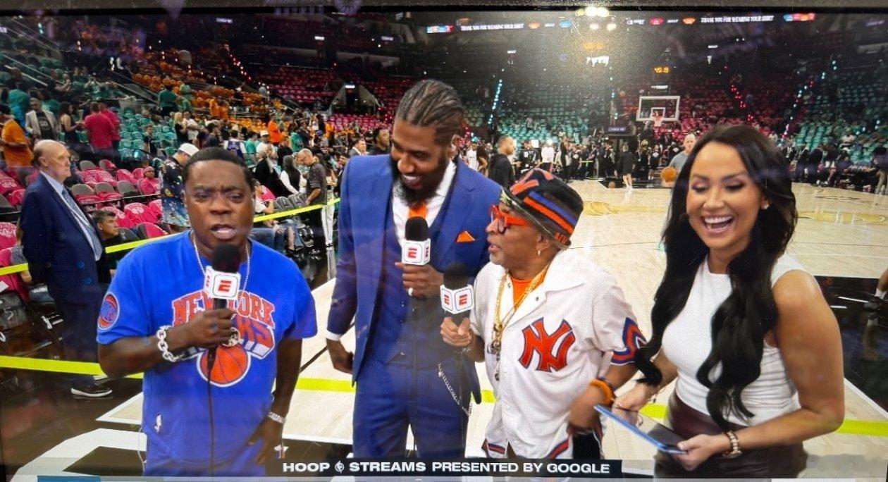 火箭队场边记者瓦妮莎·理查德森将担任ESPN周四NBA选秀大会第二轮的现场记者。