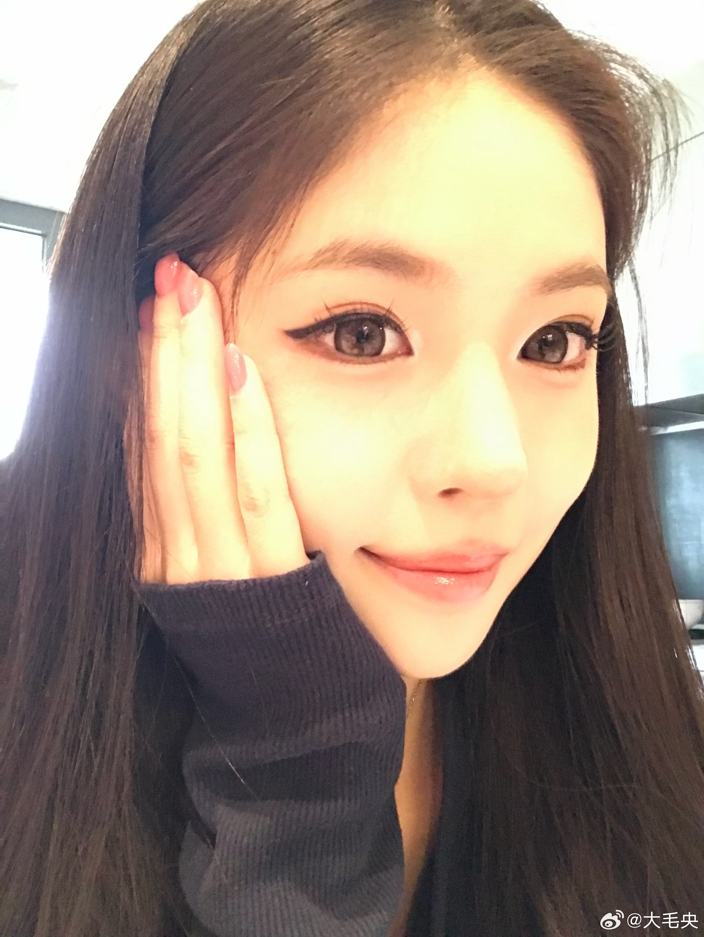 掏出了我的神秘iPhone7✿江坂丽奈色美甲真的好嗲💅喜欢⑅︎🤍ᩚ 