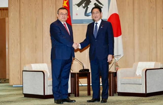 日本记者提问，中国考虑解除对日海产品进口？我发言人3句话回应。
 
居心叵测的日