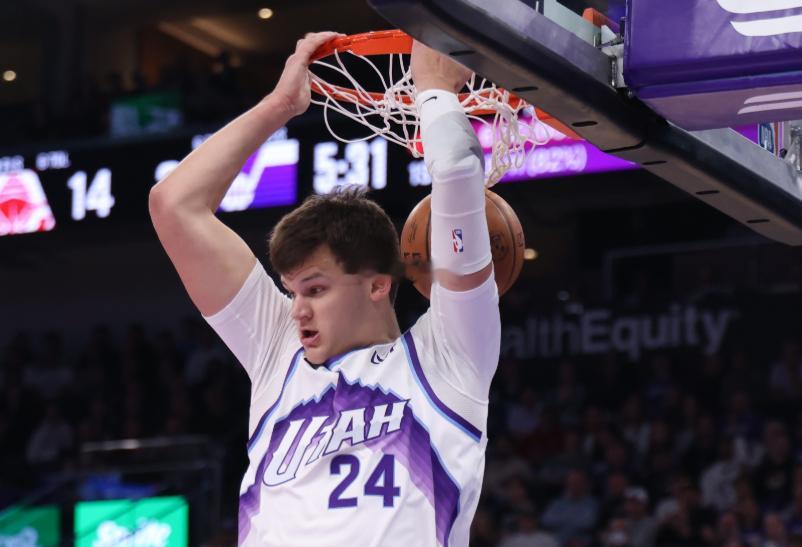 据美记Sam Amico报道，一位NBA球探很欣赏湖人休赛期围绕东契奇打造的阵容