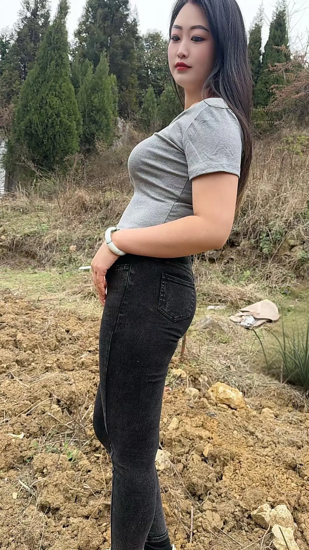 你赚来的钱能不能分我一半？